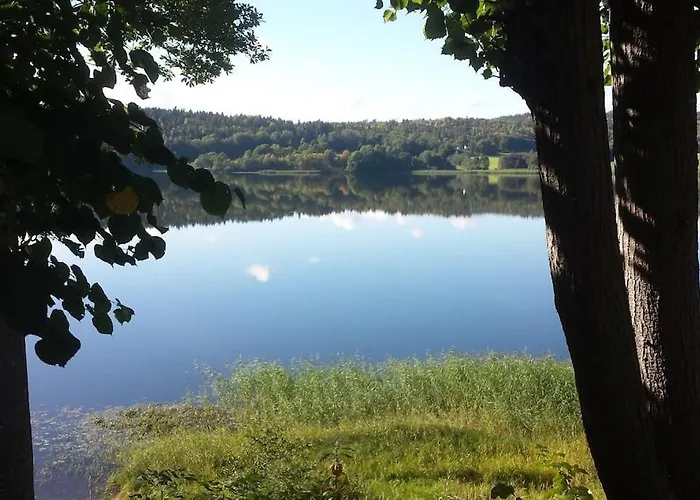 Idyllic Lakeside * Χόρτεν